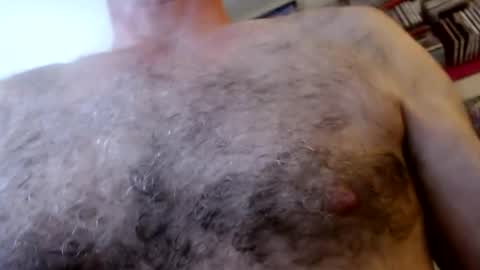 Snapshot of woodiesays chatting on 10-21-25, 04:30 WoodieSays online show from 10-21-25, 04:30