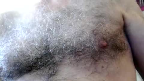 Snapshot of woodiesays chatting on 10-27-25, 04:00 WoodieSays online show from 10-27-25, 04:00