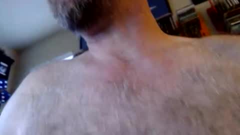 Snapshot of woodiesays chatting on 11-12-25, 05:13 WoodieSays online show from 11-12-25, 05:13