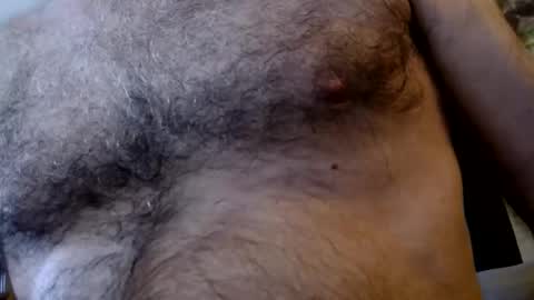 Snapshot of woodiesays chatting on 11-19-25, 05:57 WoodieSays online show from 11-19-25, 05:57