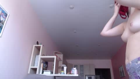 Woodland Peony online show from 02-13-26, 06:09