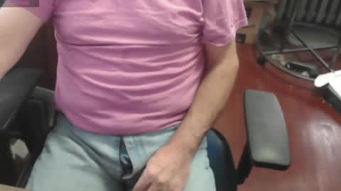 woodworker6473 online show from 09-29-25, 12:43