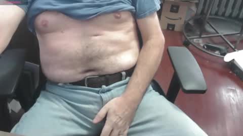 woodworker6473 online show from 09-30-25, 01:16