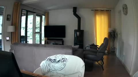 woodwurm and Snoeske online show from 07-13-26, 04:59