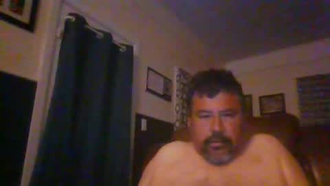 Snapshot of woperator12 chatting on 03-01-26, 03:52 woperator12 online show from 03-01-26, 03:52