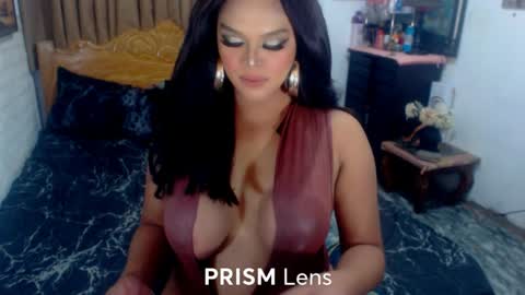 Snapshot of worldclasskylie chatting on 05-26-26, 09:38 worldclasskylie online show from 05-26-26, 09:38