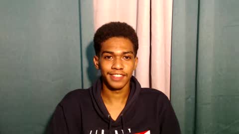 Snapshot of worshipmycockxxx chatting on 02-17-25, 12:54 Josh This is my new account now online show from 02-17-25, 12:54