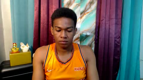 Snapshot of worshipmycockxxx chatting on 10-24-25, 08:27 Josh This is my new account now online show from 10-24-25, 08:27