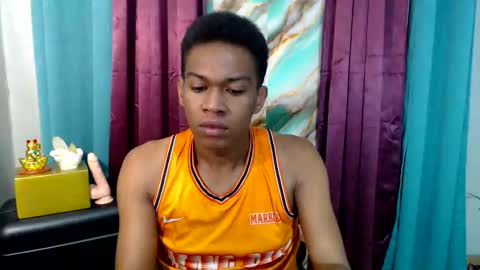 Snapshot of worshipmycockxxx chatting on 10-26-25, 09:31 Josh This is my new account now online show from 10-26-25, 09:31