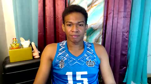 Snapshot of worshipmycockxxx chatting on 11-08-25, 09:13 Josh This is my new account now online show from 11-08-25, 09:13