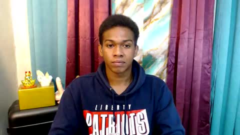 Snapshot of worshipmycockxxx chatting on 11-19-25, 02:17 Josh This is my new account now online show from 11-19-25, 02:17