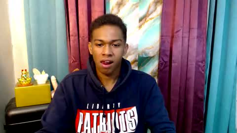 Snapshot of worshipmycockxxx chatting on 11-24-25, 09:03 Josh This is my new account now online show from 11-24-25, 09:03