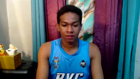 Snapshot of worshipmycockxxx chatting on 12-23-25, 06:22 Josh This is my new account now online show from 12-23-25, 06:22