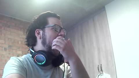 Snapshot of worsie333 chatting on 11-11-25, 03:34 worsie online show from 11-11-25, 03:34