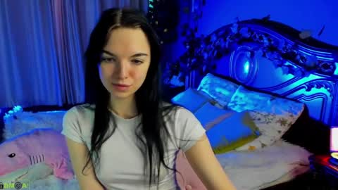 Evelin online show from 04-04-26, 01:19