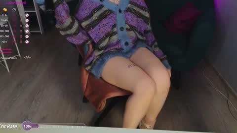 Snapshot of wow_luvng chatting on 12-02-24, 02:52 Rebecy online show from 12-02-24, 02:52