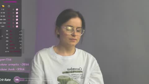 Snapshot of wow_luvng chatting on 12-30-24, 02:53 Rebecy online show from 12-30-24, 02:53