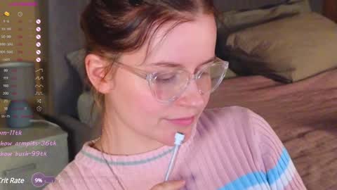 Snapshot of wow_luvng chatting on 01-10-25, 07:43 Rebecy online show from 01-10-25, 07:43