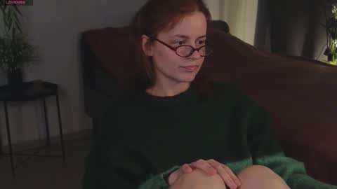 Snapshot of wow_luvng chatting on 09-17-25, 02:08 Rebecy online show from 09-17-25, 02:08