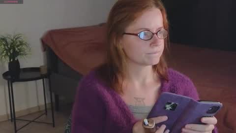 Snapshot of wow_luvng chatting on 10-01-25, 02:12 Rebecy online show from 10-01-25, 02:12