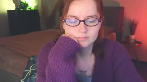 Snapshot of wow_luvng chatting on 11-20-25, 01:55 Rebecy online show from 11-20-25, 01:55