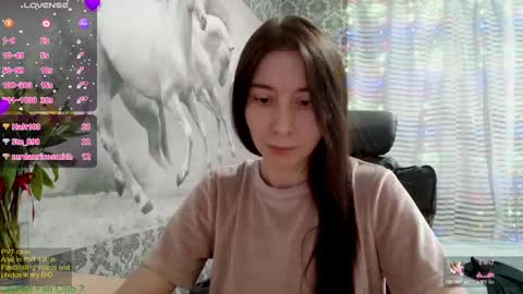 Snapshot of wow_porno_ chatting on 02-16-25, 02:00 Anna online show from 02-16-25, 02:00