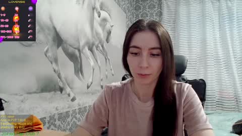 Snapshot of wow_porno_ chatting on 02-23-25, 12:16 Anna online show from 02-23-25, 12:16