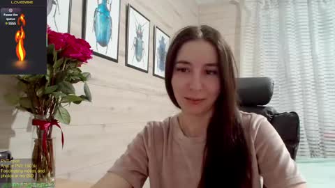 Snapshot of wow_porno_ chatting on 03-10-25, 04:03 Anna online show from 03-10-25, 04:03