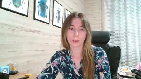 Snapshot of wow_porno_ chatting on 04-29-26, 05:30 Anna online show from 04-29-26, 05:30