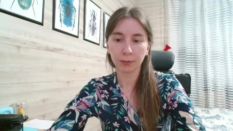 Snapshot of wow_porno_ chatting on 05-10-26, 03:50 Anna online show from 05-10-26, 03:50