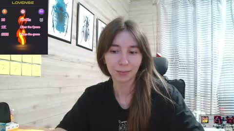 Snapshot of wow_porno_ chatting on 06-26-26, 04:44 Anna online show from 06-26-26, 04:44