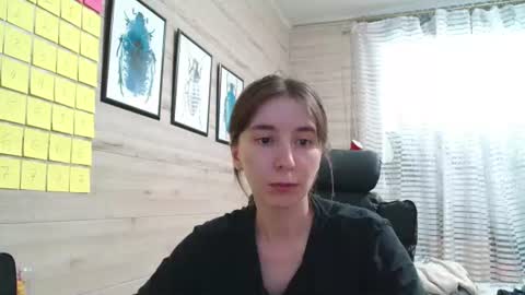 Snapshot of wow_porno_ chatting on 06-27-26, 02:34 Anna online show from 06-27-26, 02:34