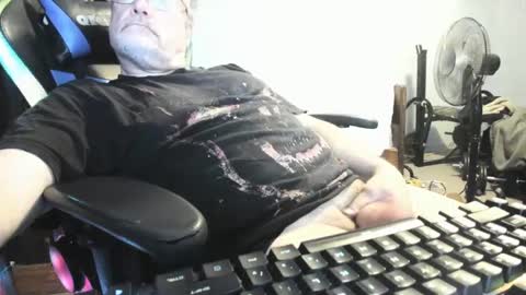 Snapshot of wowsers2022 chatting on 12-29-24, 06:56 wowsers2022 online show from 12-29-24, 06:56