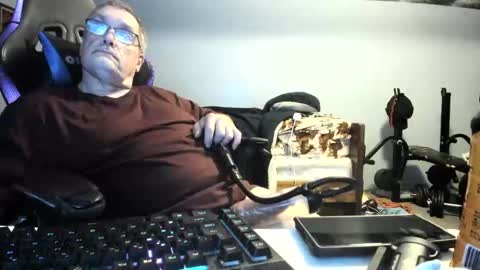 Snapshot of wowsers2022 chatting on 09-28-25, 05:02 wowsers2022 online show from 09-28-25, 05:02