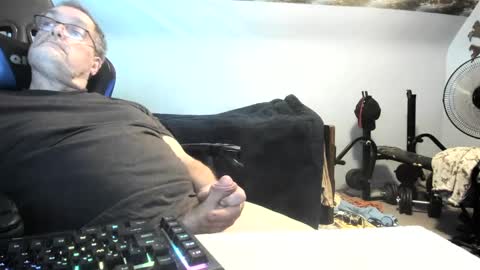 Snapshot of wowsers2022 chatting on 10-04-25, 03:54 wowsers2022 online show from 10-04-25, 03:54