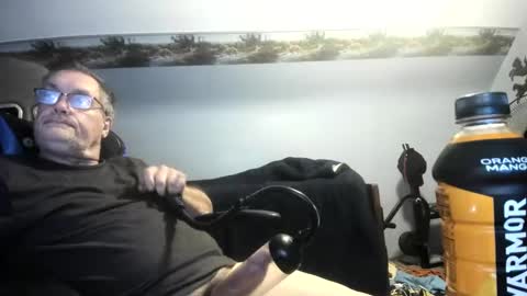 Snapshot of wowsers2022 chatting on 10-05-25, 10:46 wowsers2022 online show from 10-05-25, 10:46