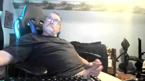 Snapshot of wowsers2022 chatting on 10-30-25, 07:14 wowsers2022 online show from 10-30-25, 07:14