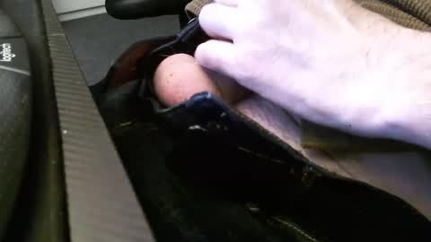 Snapshot of wrangleat0r chatting on 05-14-26, 11:33 wrangleat0r online show from 05-14-26, 11:33