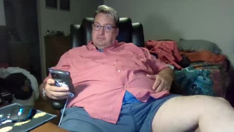 Snapshot of wrensworldx chatting on 07-17-26, 04:30 Wren VX online show from 07-17-26, 04:30