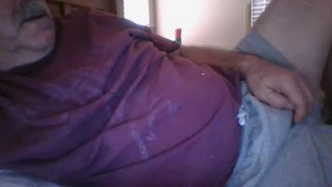 Snapshot of wtng4u chatting on 07-10-26, 06:43 wtng4u online show from 07-10-26, 06:43