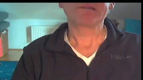 Wuki online show from 10-23-25, 02:05