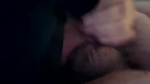 Snapshot of wvalentin0 chatting on 11-30-25, 12:25 Wren online show from 11-30-25, 12:25