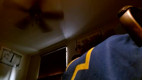 wvuguy1986 online show from 12-01-25, 07:52