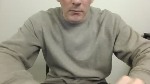 wwblue0 online show from 01-14-26, 06:35