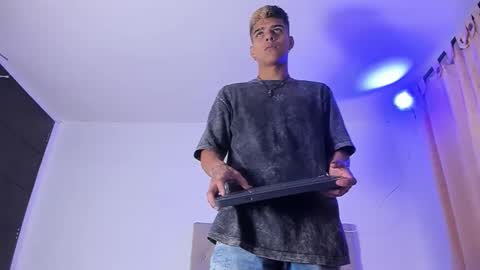 wyatt online show from 09-20-25, 11:11