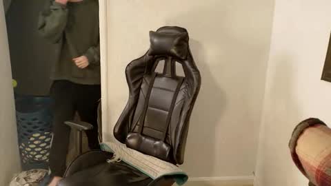 Wyatt online show from 03-29-26, 02:28