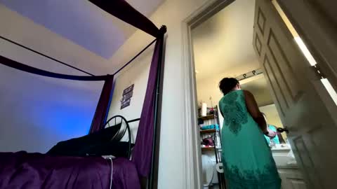 Wynter Heat online show from 03-12-25, 05:17