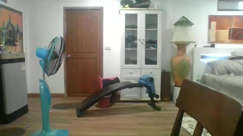 x9625x online show from 12-29-24, 02:38