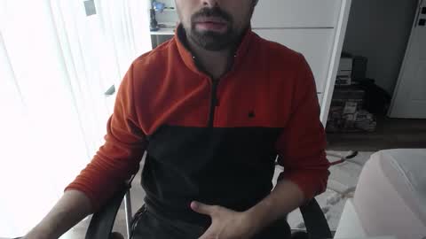 Snapshot of x_____0_____x chatting on 10-24-25, 11:17 Mr. Lonely online show from 10-24-25, 11:17