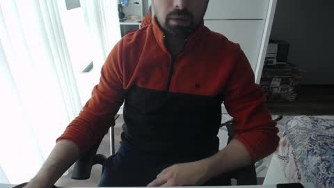 Snapshot of x_____0_____x chatting on 11-06-25, 10:49 Mr. Lonely online show from 11-06-25, 10:49